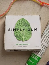 1 Box Of Simple Gum 15 Pieces