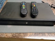 TiVo Series 4 Premiere TCD746320 DVR Lifetime Service, 2 Remote's. OTA Antenna
