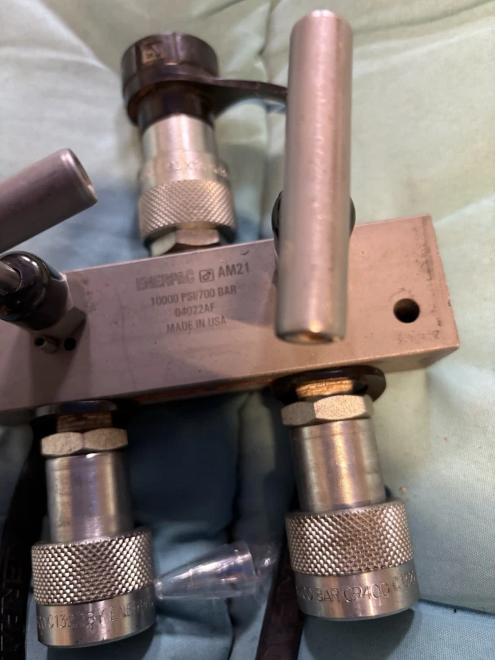 Divisor de bomba hidráulica Enerpac Am21 Foto 2 de 2