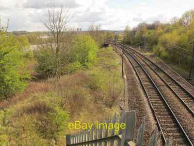Foto 6x4 Wakefield Line an Wortley South Junction Green Side kurz vor c2016