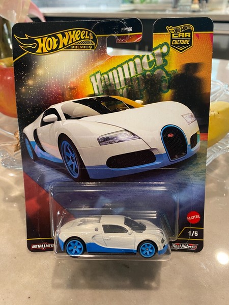 Hot Wheels Car Culture Hammer Drop Bugatti Veyron 1:64 Diecast Modellauto Weiß-image
