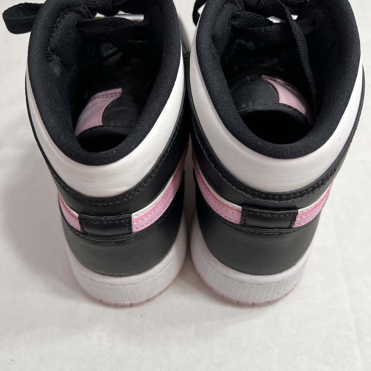JORDAN 1 MID (QS) ピンク/ホワイト 40 Nike Jordan Pink & White Air Jordan 1 Mid Sneakers Nike
