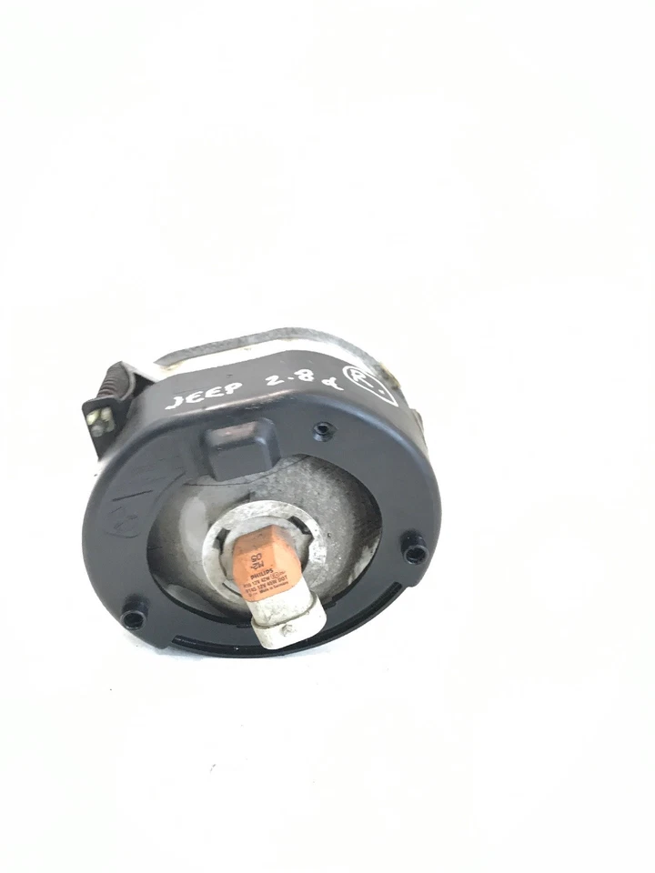 Jeep Cherokee Right Fog Light 05120258 Genuine 2005 Rhd - Image 3 of 4