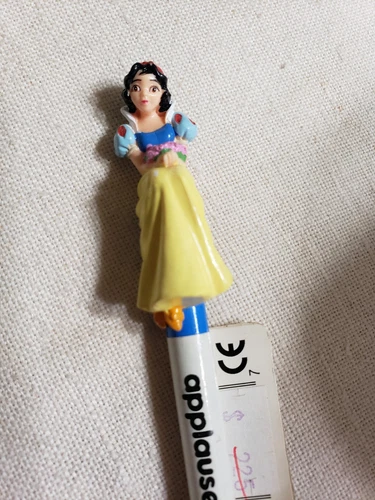 Vintage Disney Snow White Pencil Taiwan Applause Pencil Hugger