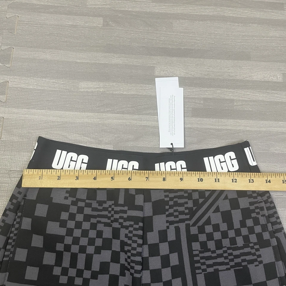 Pantalones Cortos UGG Chrissy Polar Cuadros Mujer Talla XS 5" Estilo Novio Gris Negro $68 Foto 3 de 4