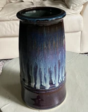 Bill Campbell Signed Drip Glaze 7 3/4" Vase/Crock