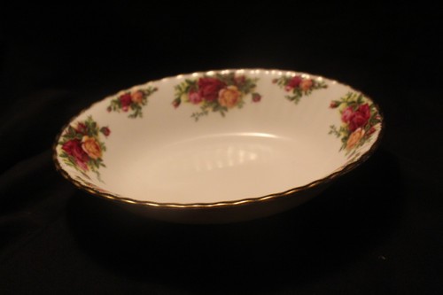 ROYAL ALBERT OLD COUNTRY ROSES SERVIERSCHALE ENGLAND - Bild 2 von 5