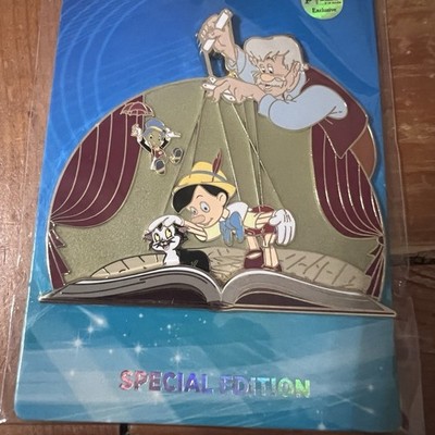 Pink A La Mode (Palm) Storybook Disney Pinocchio LE 300
