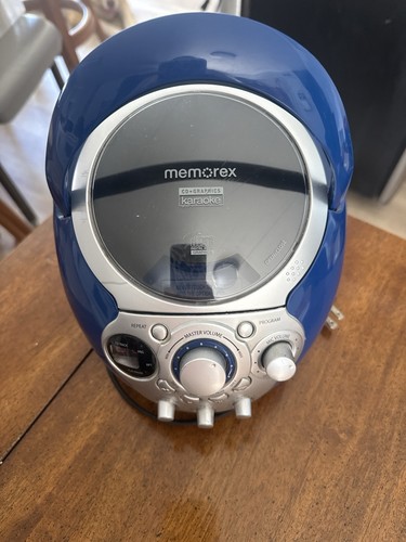 Memorex MKS5215 Karaoke Machine CD+G Player Blue Portable w/ Mic Inputs