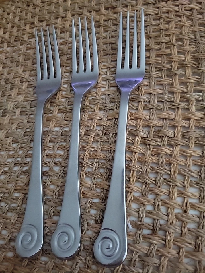 3 Robert Welch Ammonite Satin Spiral Stainless Dinner Forks - Image 2 of 4