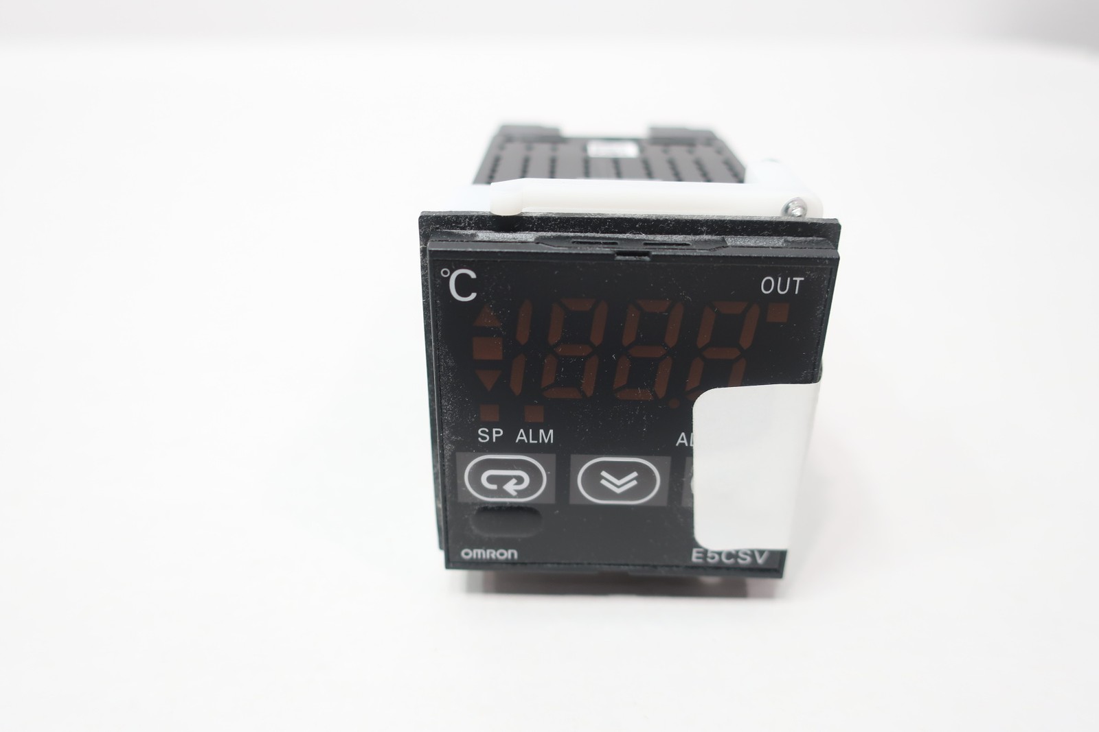 Omron E5CSV-Q1TD Digital Temperature Controller 250v-ac 12v-dc