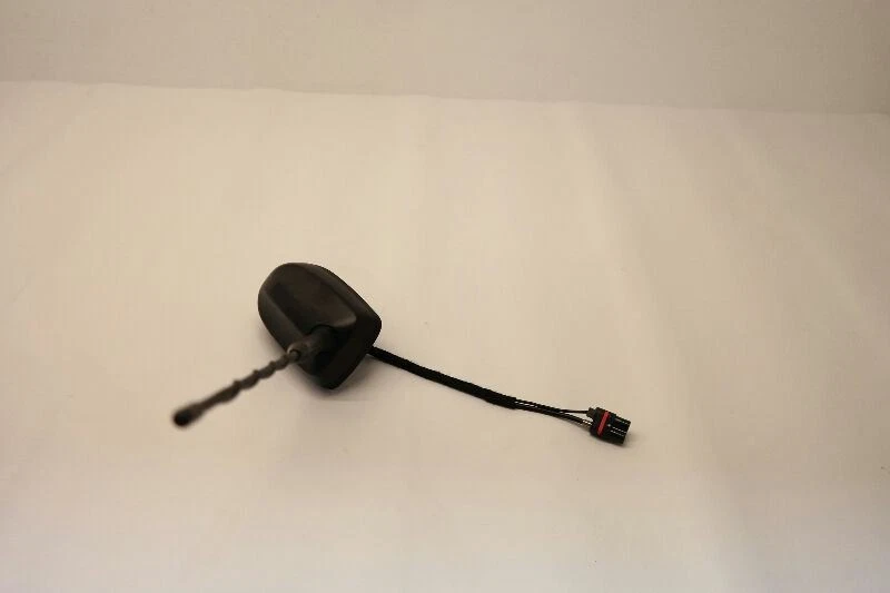 Antena de radio montada en el techo Ford Fiesta 2014-2019  Foto 4 de 4