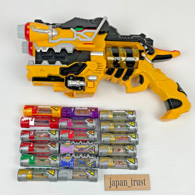 Power Rangers Dino Charge Zyuden Kyoryuger DX Gabutyra de Carnival Gun Bandai