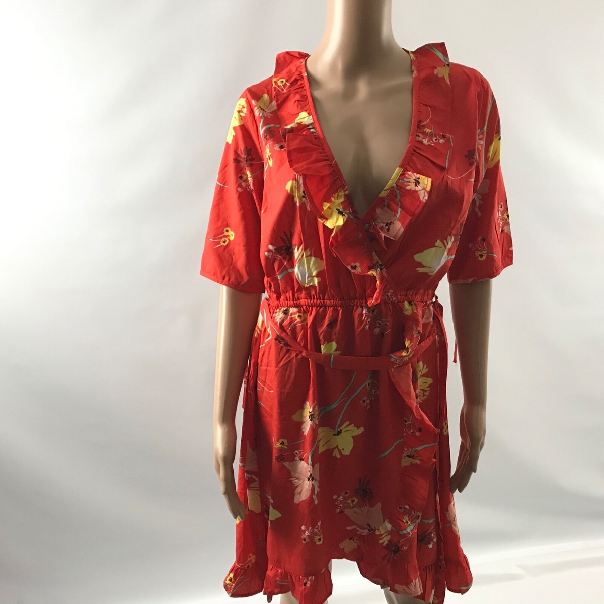 influence fashion dress Influence Fashion Women’s Dress 6 Smocked Boho Ruffle Knee Length Red Floral