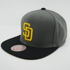 MENS MITCHELL NESS MLB STORM FRONT SNAPBACK PADRES - GREY