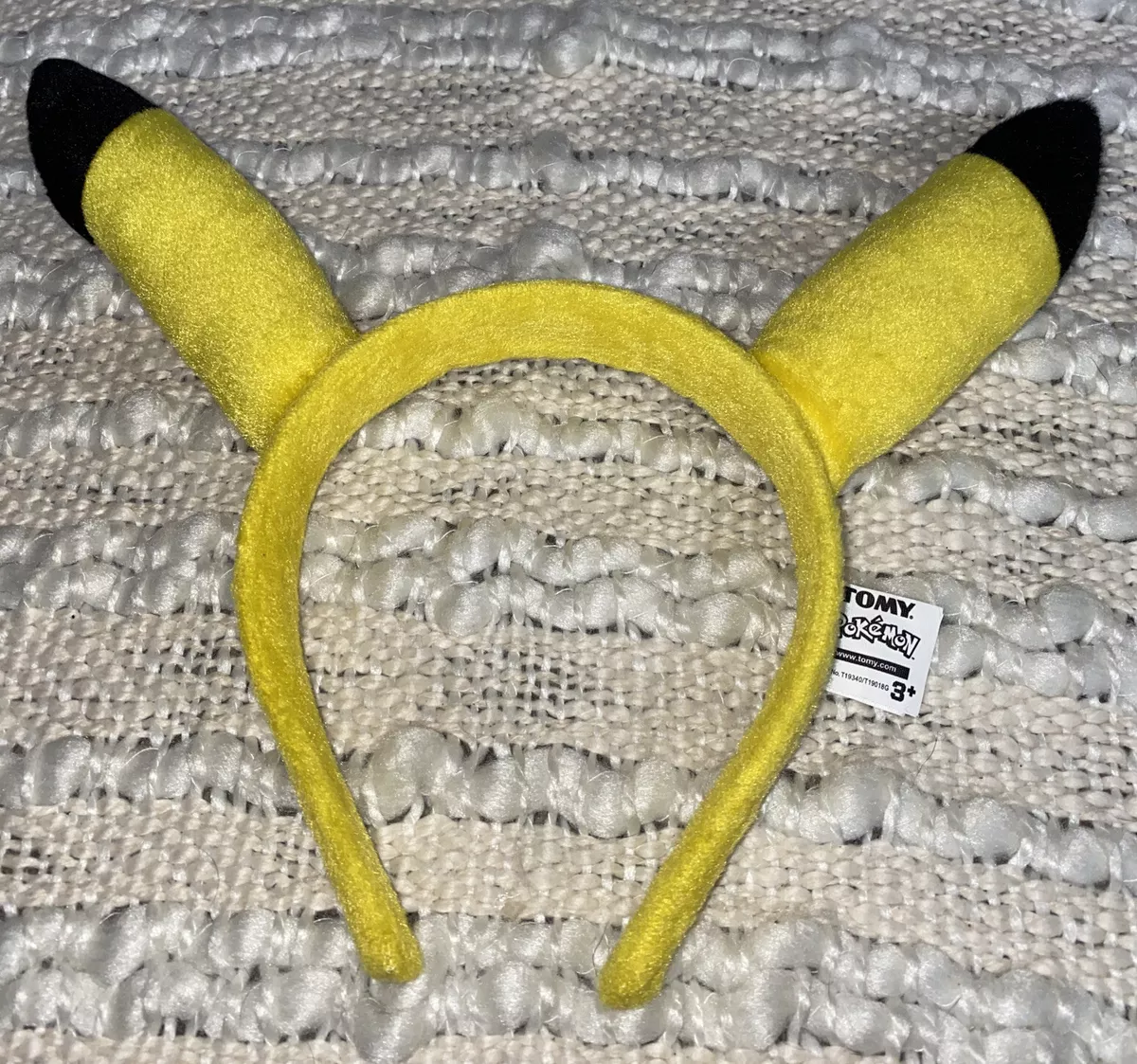 DIY: Pikachu's Ears 