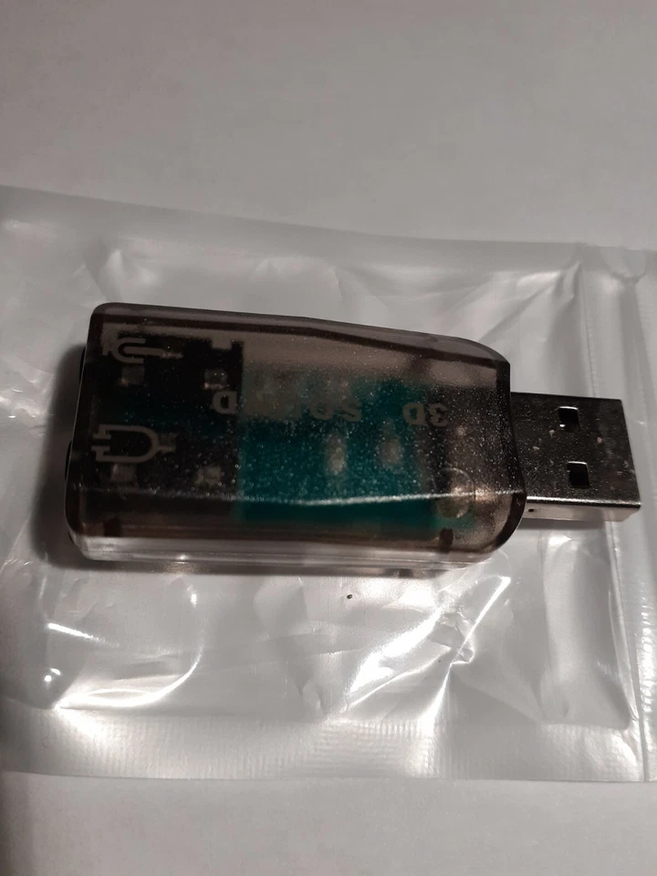 USB - 3D Sound Card with Adapter Socket Jack-for Headset & Mic. - Image 3 of 4