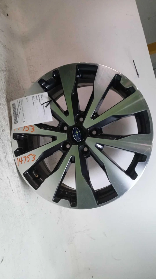 2015 Subaru Legacy OEM Silver Wheel 18 Rim 7 Width 28111AL03A - Image 2 of 3