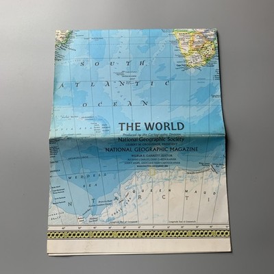 National Geographic Fold-Out World Map   December 1981 Edition