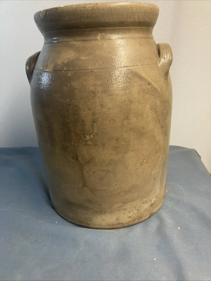 Antique Burger & Lang Rochester, NY two-gallon stoneware crock - Image 3 of 4