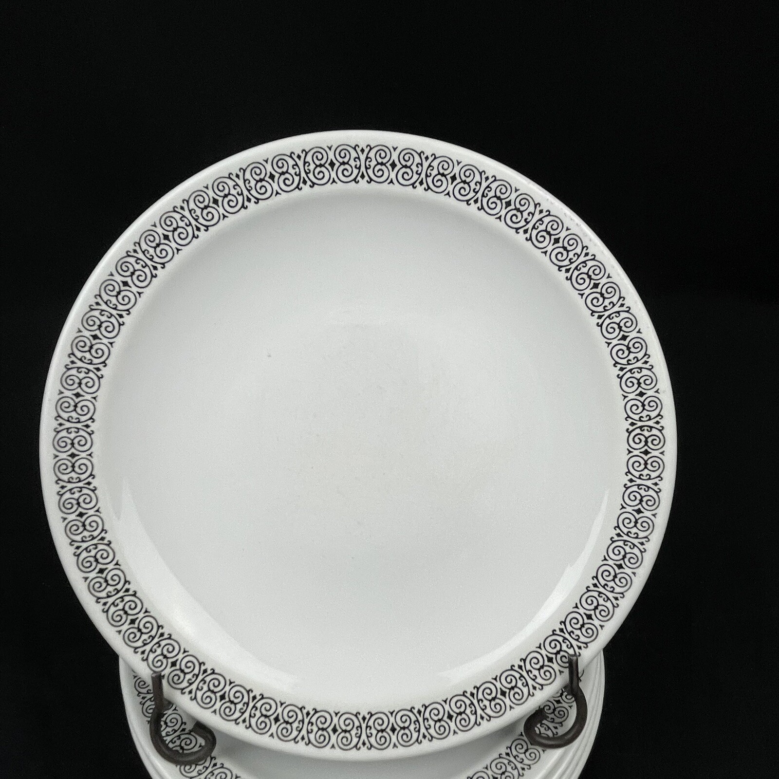 Picture 2 of 9