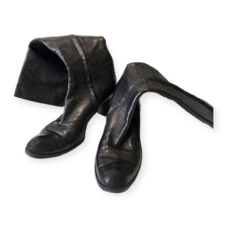 Vintage Disfraz Nacional Botas de Cuero Hasta la Rodilla Negras, Tacón Bloque, Talla 385 EU, Foto 3 de 4