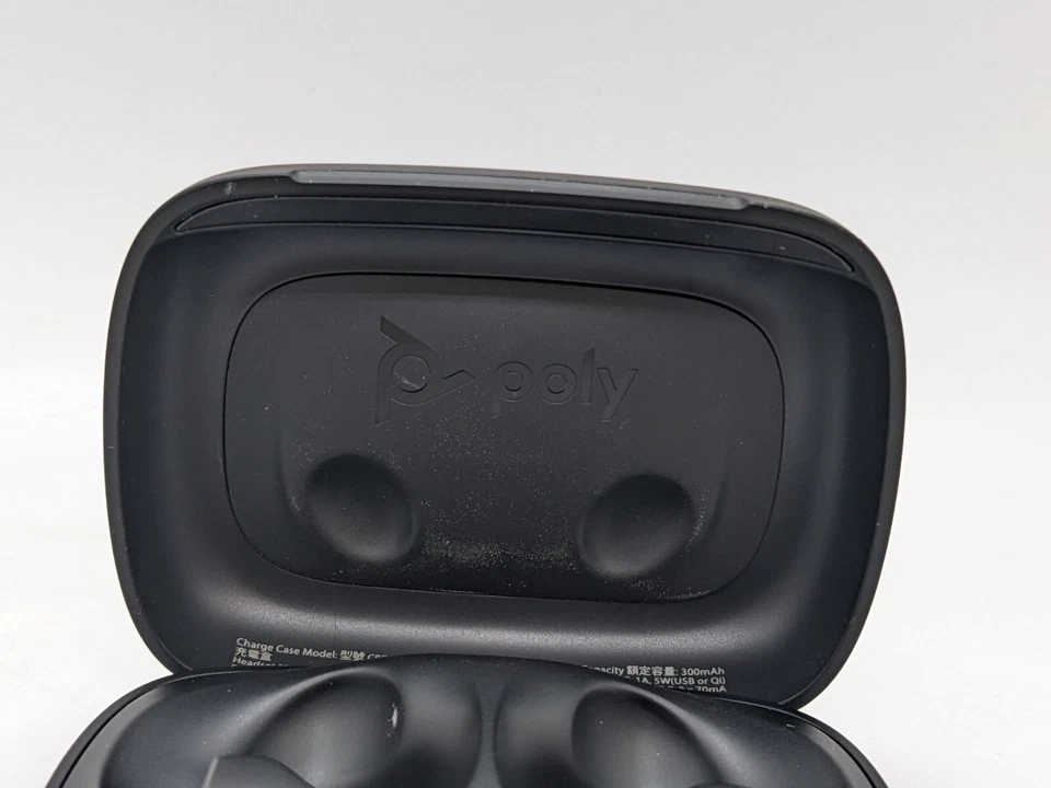 Basic charge case ONLY Poly Voyager Free 60 wireless earbuds headphones charging - Image 4 of 4