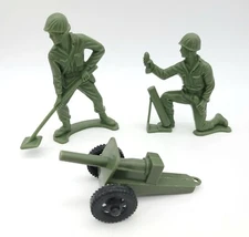 Lot of 3 Piece Vintage Tim Mee Large 4-5" Green Army Men Toy Cannon Made In USA