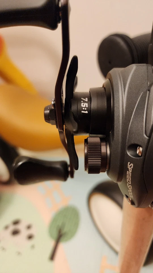 Lews Speed Spool Rod and Reel Combo 10 Bearing Baitcaster - Image 4 of 4