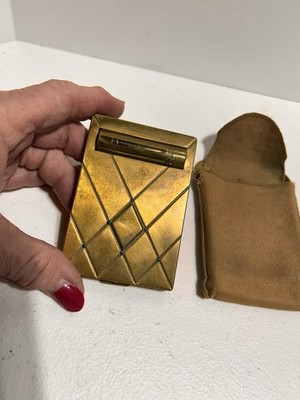 Vintage Bourjois Art Deco Makeup Gold Tone Compact New York Distributor w/pouch