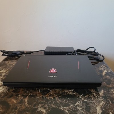 MSI GT63 TITAN 8RG GAMING LAPTOP CORE i7-8750H 16GB RAM GTX 1080 512GB SSD 