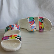 Crocs Classic Retro Resort Slides Unisex Size 8M White Multicolor Sandals Abstra