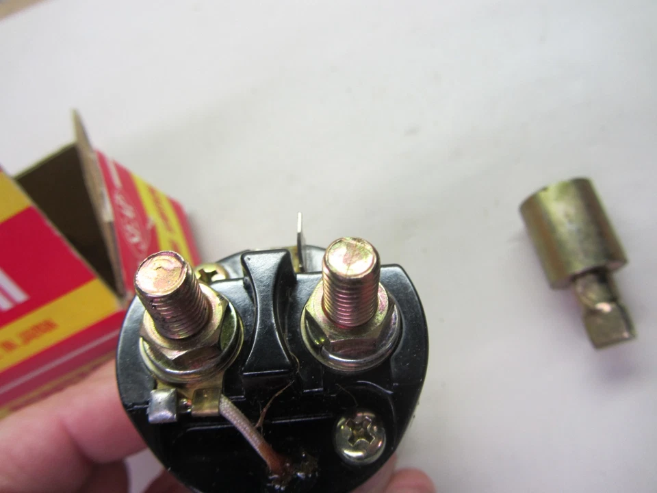Solenoide de arranque vintage Mazda RX-3 OEM hecho en Japón, 175724760, leer notas. Foto 4 de 4