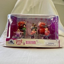 Disney Store Turning Red Deluxe Figurine 9 Figure Playset Play Set - NEW READ