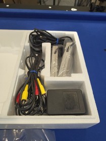 Nintendo Entertainment System Control Deck NES Console Two Controllers Complete!