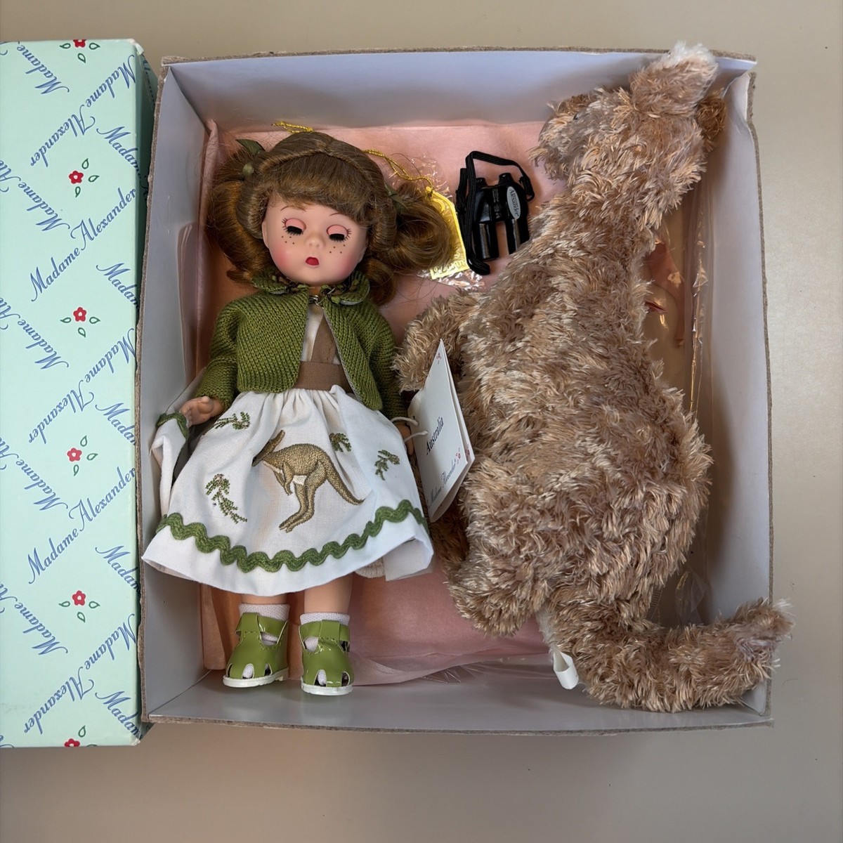 Madame Alexander Australia 8