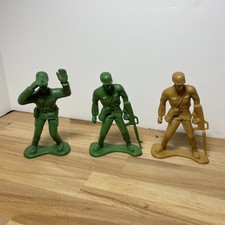 Vintage Large 4" Green Army Men Soldier Figure Greenbrier International