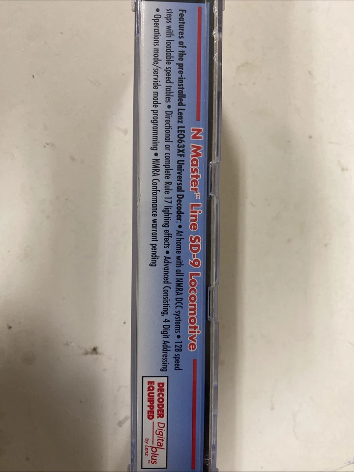 N Scale Atlas SD-9 DCC Equipped Kodachrome Southern Pacific SP 4420 Locomotive - Image 3 of 3