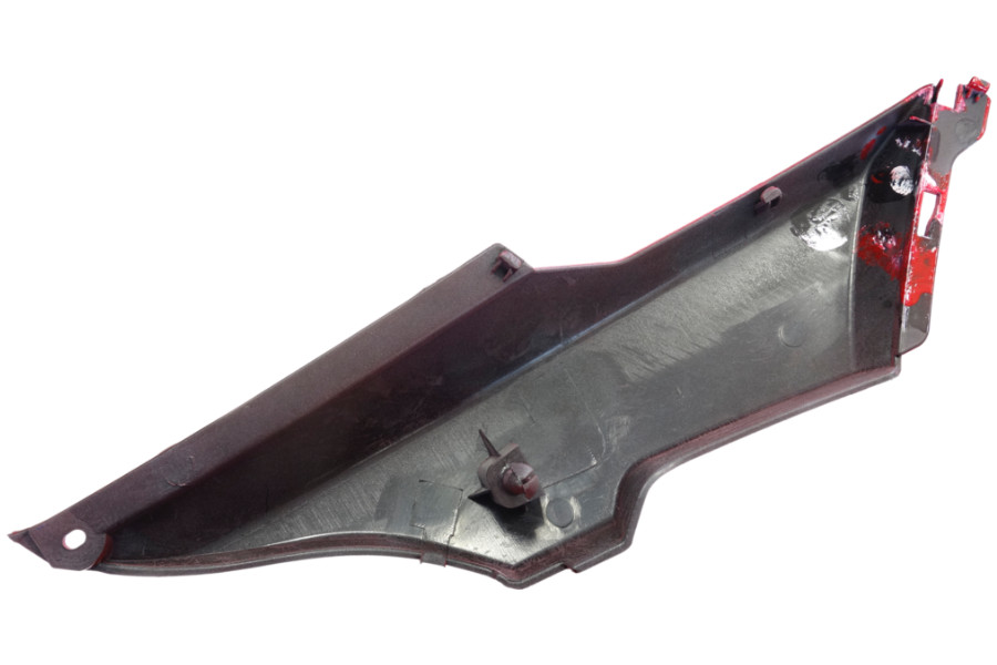 Couvercle lateral gauche GT 125 plastique ABS premium de couleur rouge