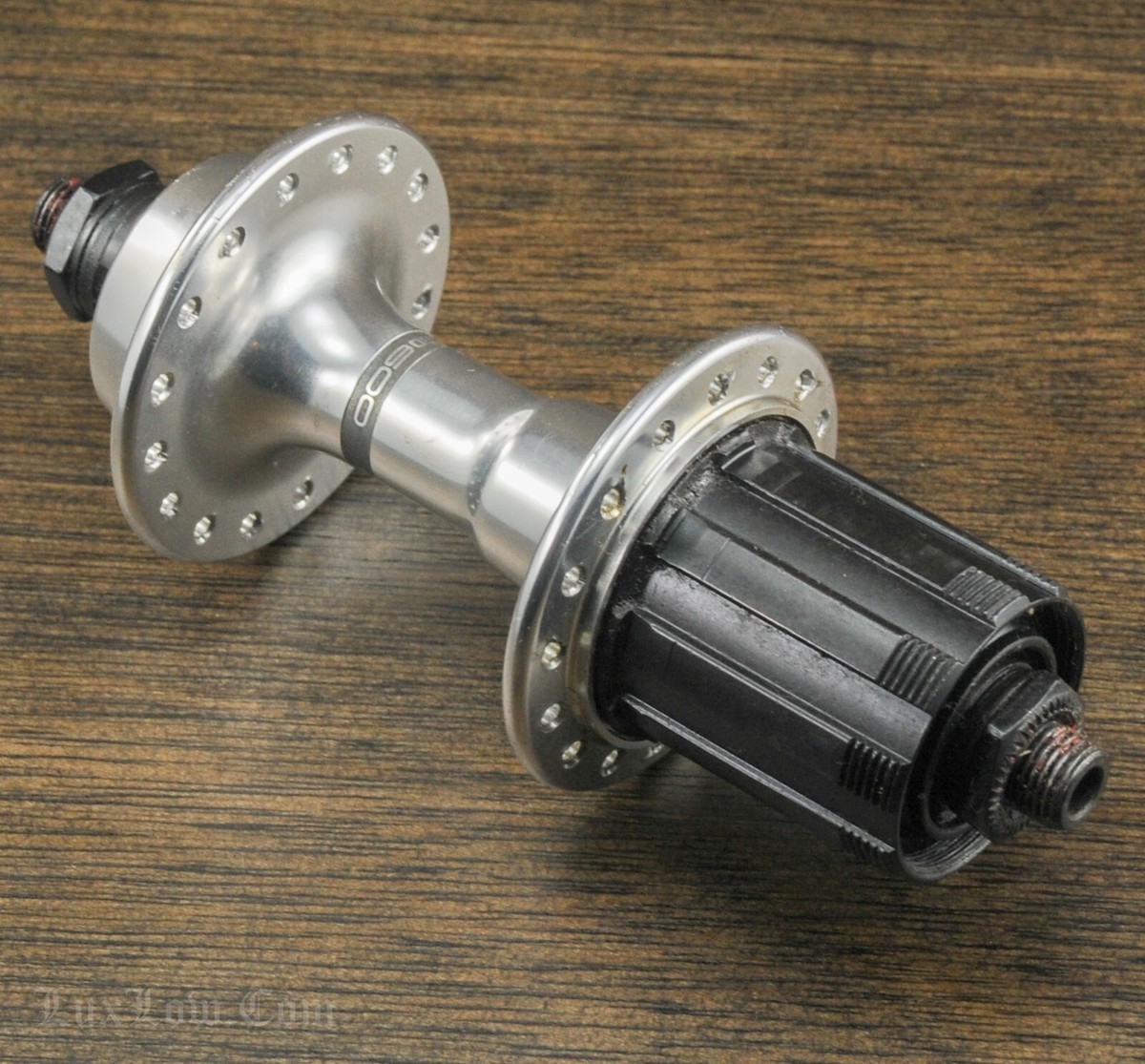 【送料無料】Vintage 3racks 90 / WH Vintage Shimano 600 Road Bike HUB 32h Tri Color Ultegra 8 Speed