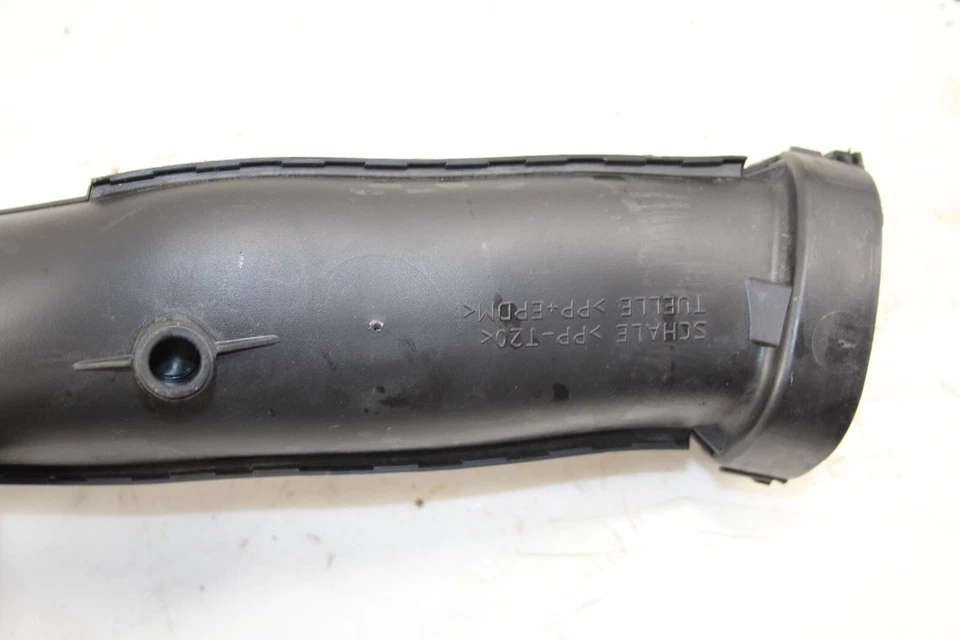 Tubo de admisión de aire Volkswagen Golf GTI 1999-2006 1J0129609C OEM CG144 Foto 4 de 4