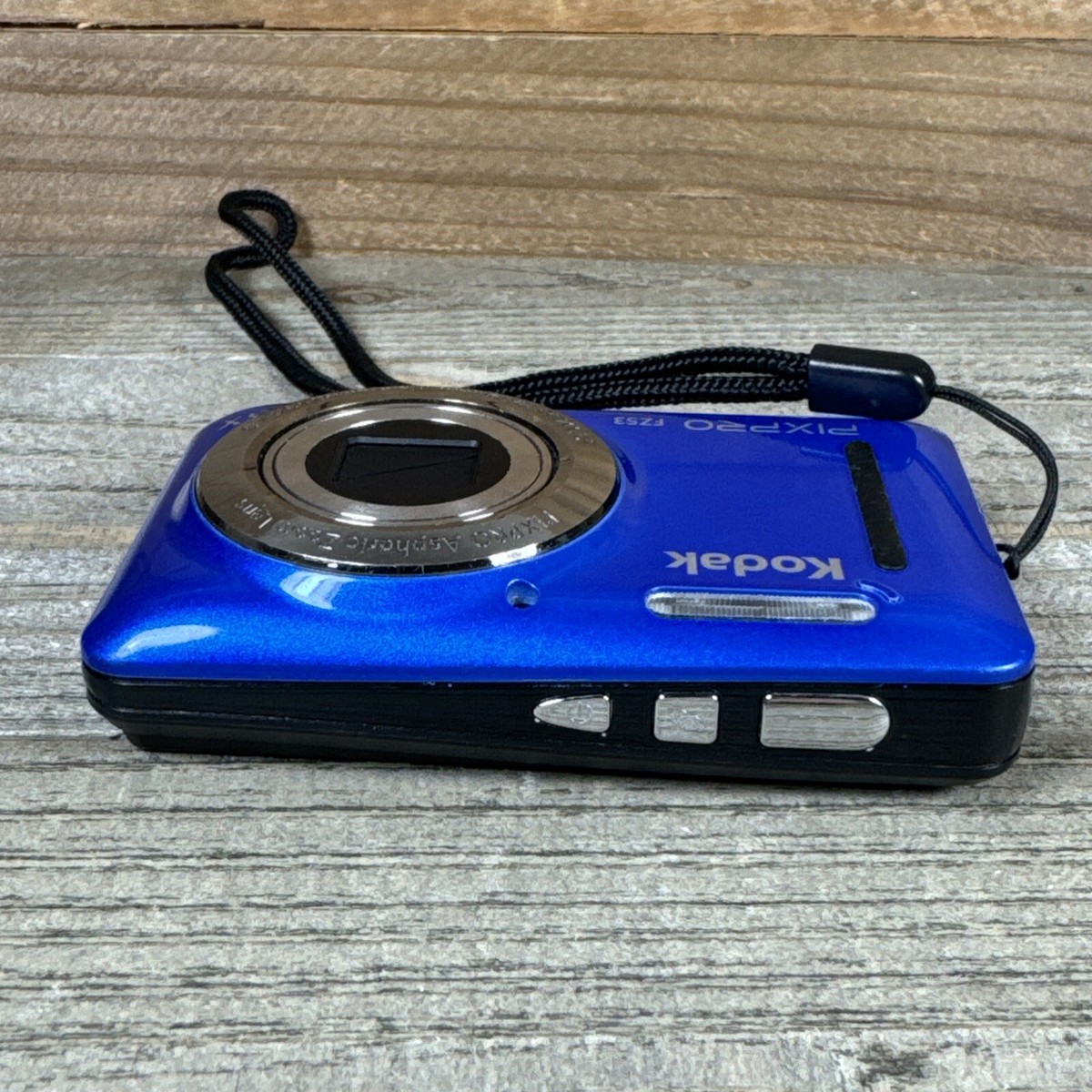 Kodak PIXPRO Friendly Zoom FZ53 16 MP Digital Camera | Blue