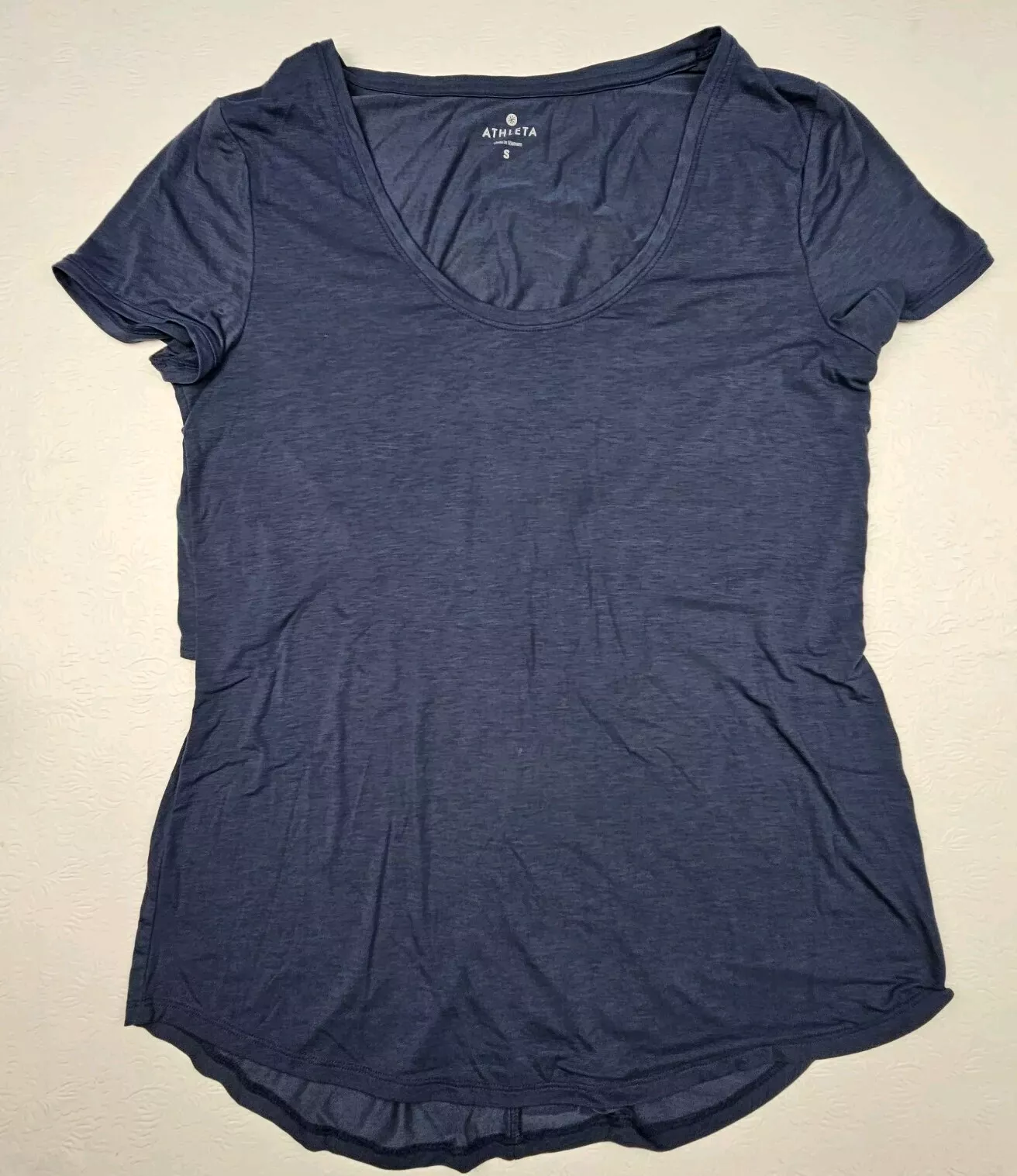 athleta pullover criss-cross back scoop neck shirt