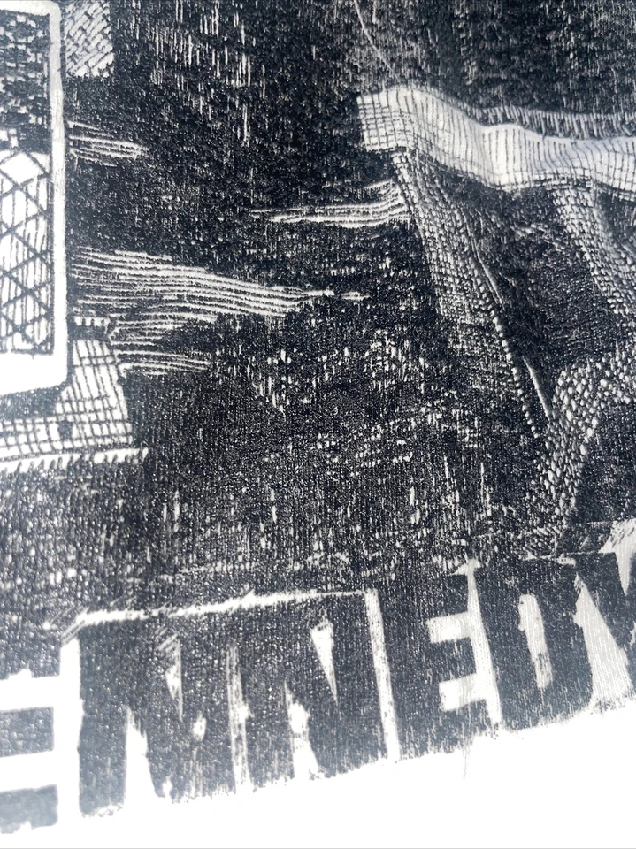 Camiseta De Colección Dead Kennedy A Blanca Picada 13x22 Kill The Poor Foto 2 de 4