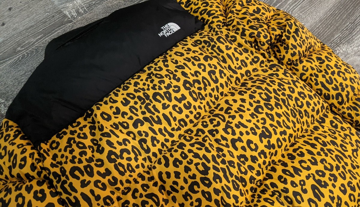 SUPREME x THE NORTH FACE Nuptse Jacket Yellow Leopard - 100% AUTHENTIC