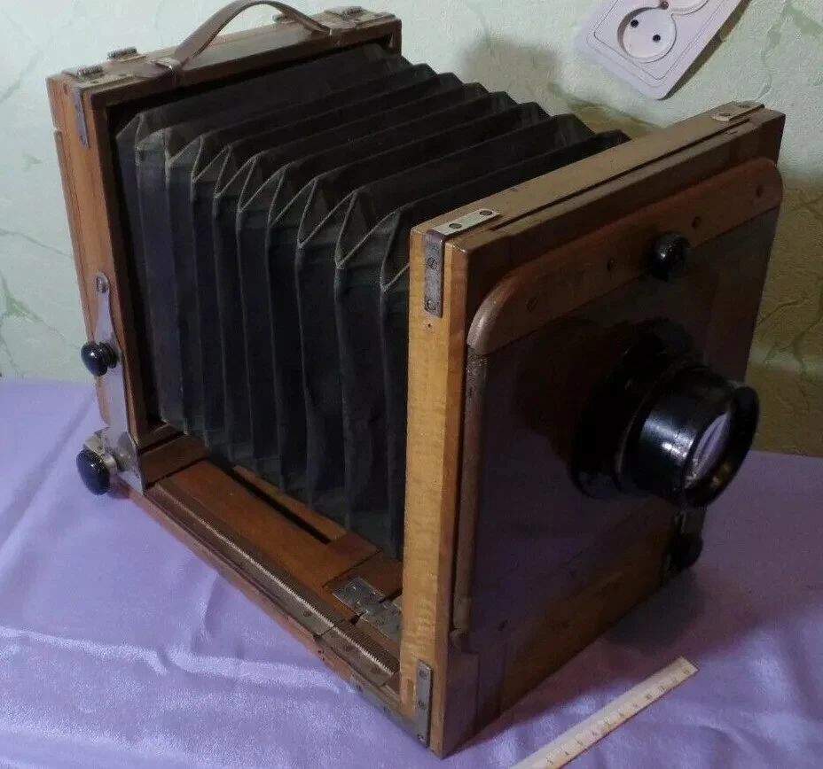 Chambre photographique mackenstein paris en bois et soufflet et deux