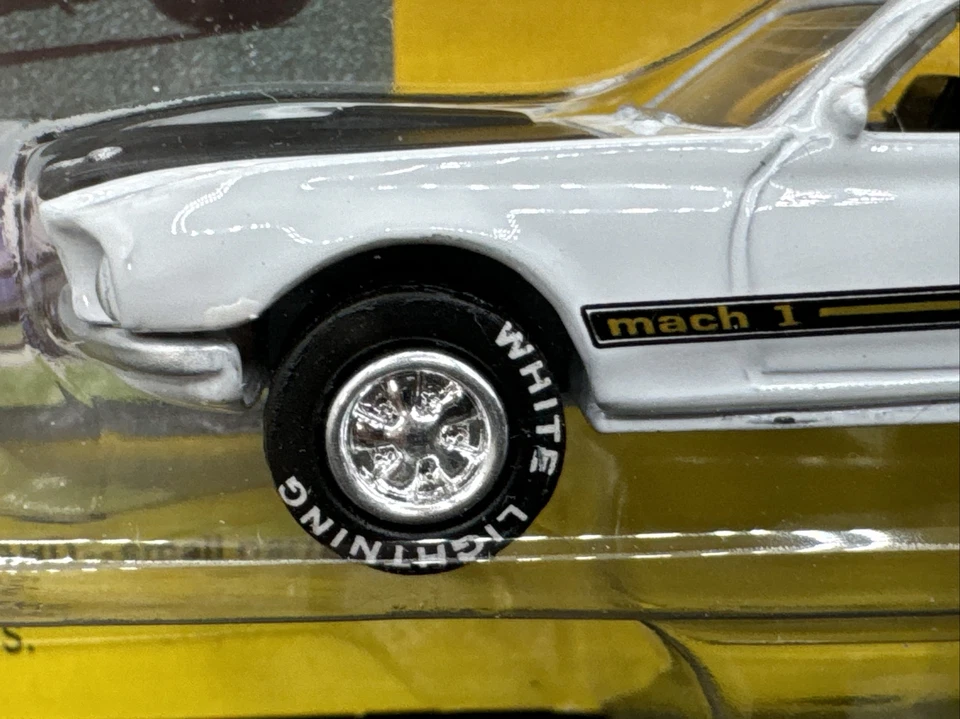 Ford Mustang Mach 1999 Johnny White Lightning 1969 1 RR ilustrado Foto 3 de 4