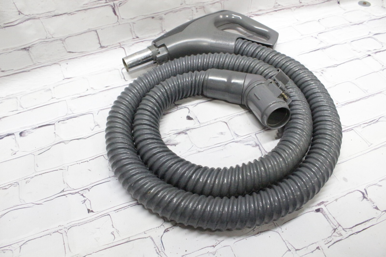 Kenmore 116 Progressive Whisperbelt Canister Vacuum Electric Hose Ships