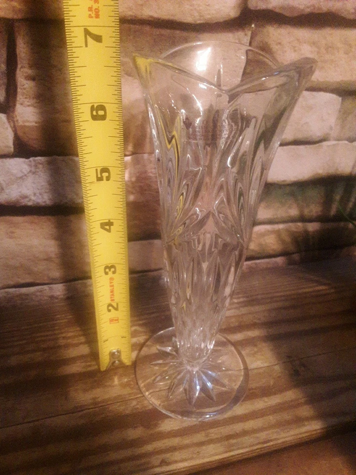 Florero de cristal con brotes de vidrio pesado 7" 24% plomo ROYAL IRLANDÉS Foto 4 de 4