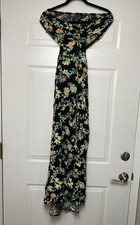 FOREVER 21 black floral print halter-neck maxi dress SIZE: M
